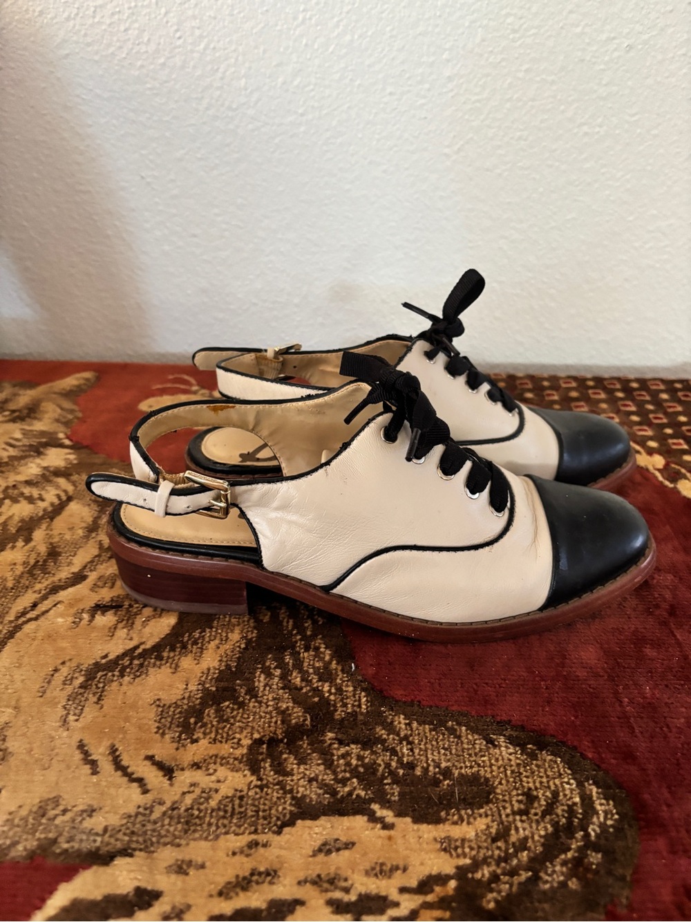 Sam Edelman Two-Tone Slingback Oxfords - Black & White